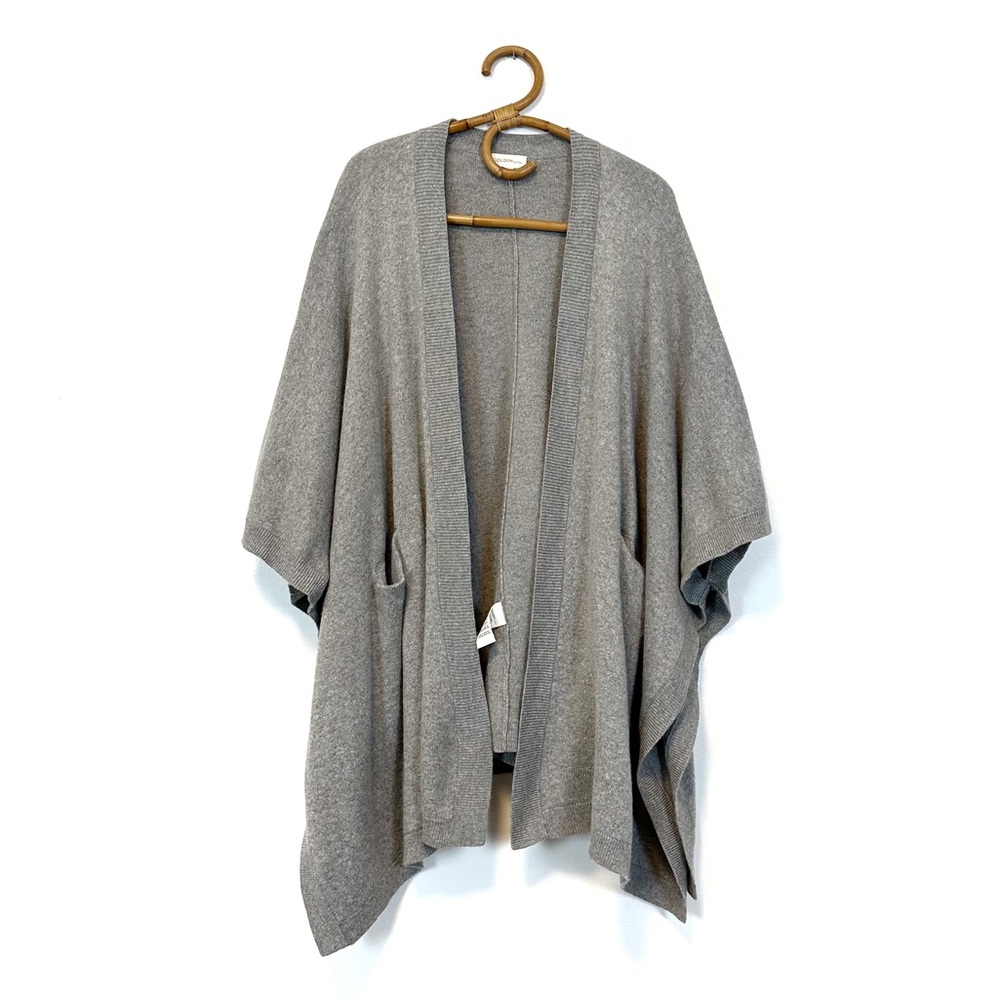 Aritzia | Golden by TNA | Roohan Wool Alpaca Knit Oversized Poncho XXS/XS